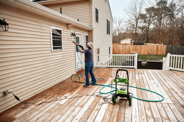 Best Deck Pressure Washing  in Cameron, TX
